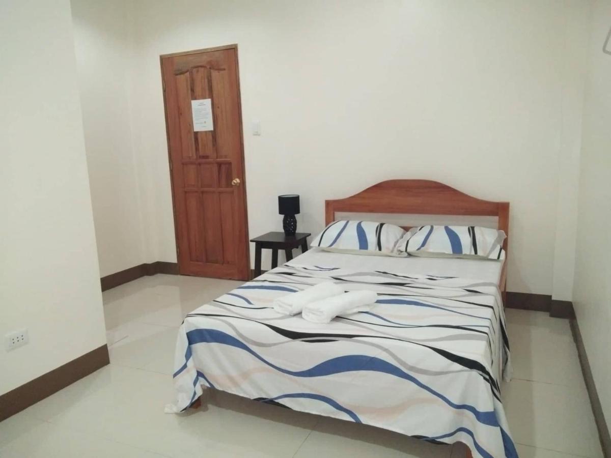 Junie Pension House Моалбоал Экстерьер фото